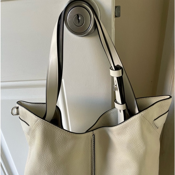 Michael Kors White Pebbled W/Black Leather Chain Large Satchel Bag - Picture 16 of 16